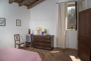 particolari di una camera dell'agriturismo Pozzo di Mazza di Siracusa